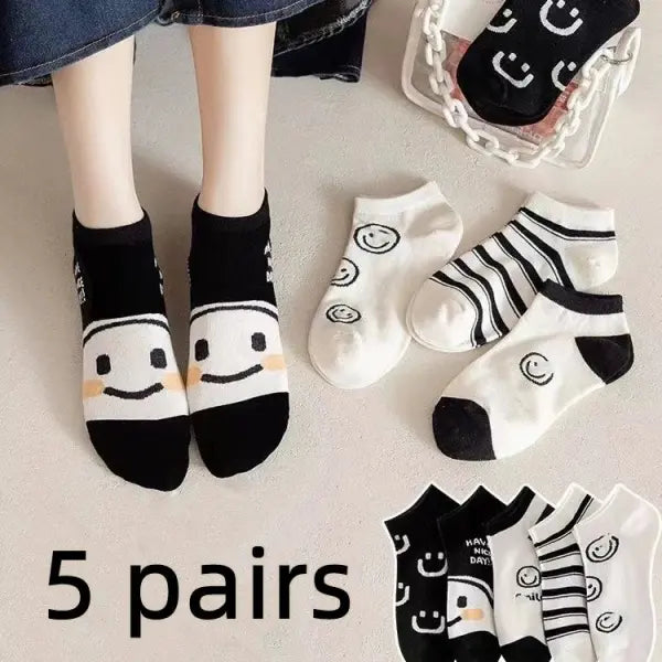Women Cartoon Patterned Low Tube Socks - 5 Pairs 9 / One Size