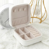 Single Layer Leather Jewelry Box 10cm Travel Jewelry Packaging - White