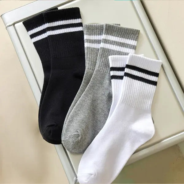 6 Pairs Women and Men Solid Colour Crew Socks 6pcs Mid Tube - 6 Pairs B / One Size