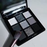 9-shade eyeshadow palette: Black Swan Smoky Dark Black Grey Silver Glitter Matte Finish Long-lasting and easy to color