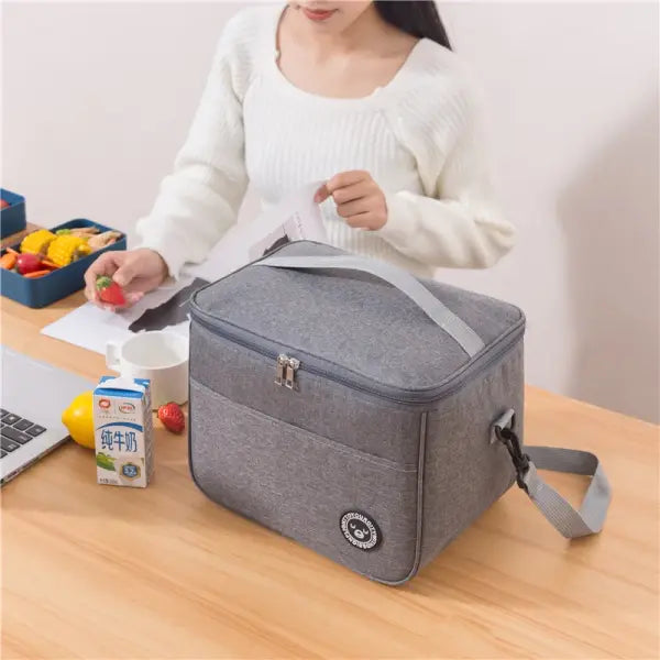 Oxford Cloth Insulated Lunch Box Bag with Shoulder Strap
