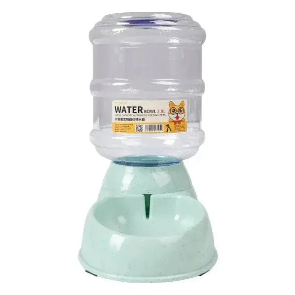 Convenient Hydration Dog Feeder with Plastic Water Bottle - Water Feeder Green