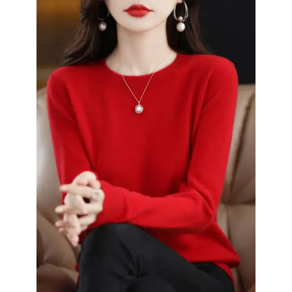 Regular Fit Wool Knit Sweater with O-Neck and Regular Clothing Length