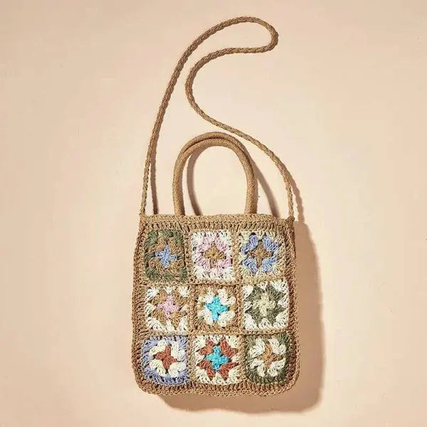 Floral Handbag Featuring a Stylish Handwoven Straw Bag for Summer
