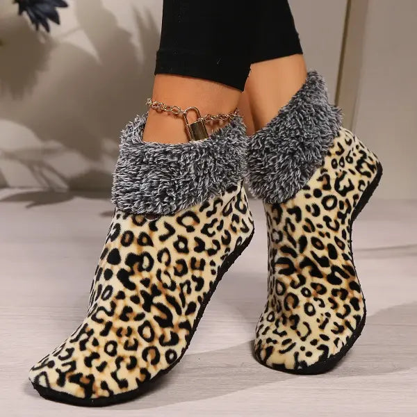 Striped Winter Floor Socks for Women Warm Polyester Cozy Lounge Socks - A / Womens sizes 35-38