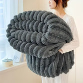 Luxurious Faux Rabbit Fur Throw Blanket Soft,Warm&Cozy for Couch,Bed,Office,Travel Versatile All-Season Gift,Christmas