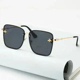 Luxury Sunglasses for Stylish Designer Eyewear with UV Protection - A01 / 1 PCS