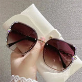 Luxury Sunglasses for Stylish Designer Eyewear with UV Protection - B02 / 1 PCS