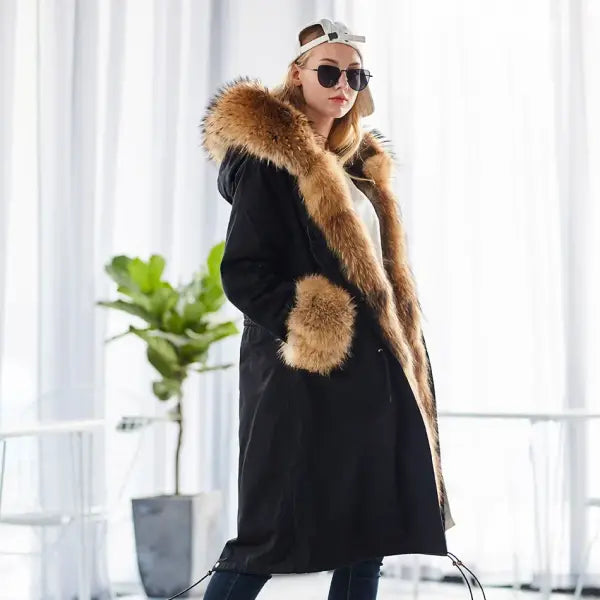 Maomaokong Winter Woman Natural Fur Overcoat with Fur Hood
