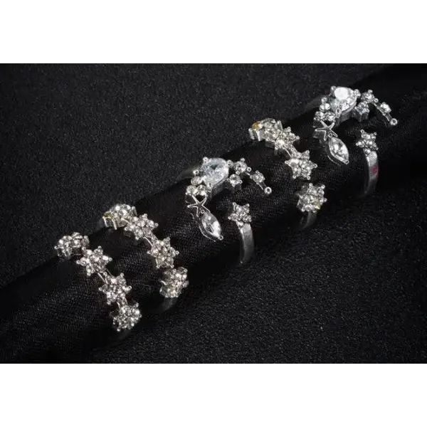 Shining Star Tassel Earrings for Elegant Occasions - 1 set Gold