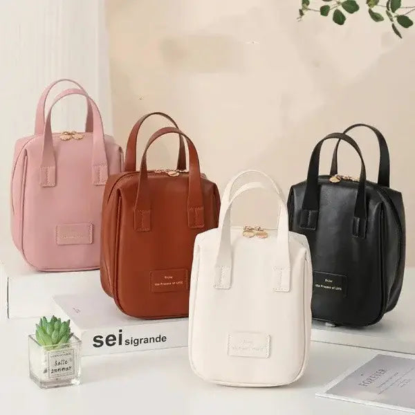 Stylish Shell-Shaped Makeup Organizer for Travel and Daily