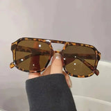 Vintage Cat Eye Sunglasses for Modern Women - E / As shown in the figu
