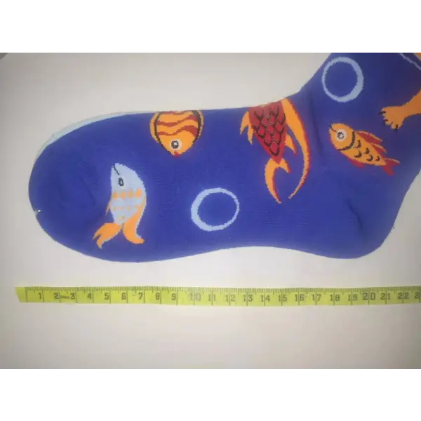 Unisex socks with animal patterns and middle tube thickness
