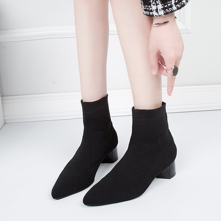 Hannah Women Boots with Urban Style and Adhesive Soles - Black / 35