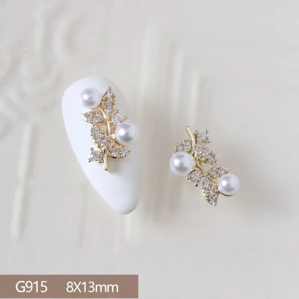 10Pcs 3D Butterfly and Flower Nail Charms for Trendy Nail Art - G915