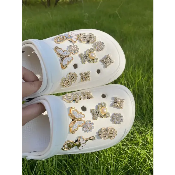 18pcs Gold Rhinestone Bear Shoe Charms – Cute DIY Detachable Accessories for Clogs