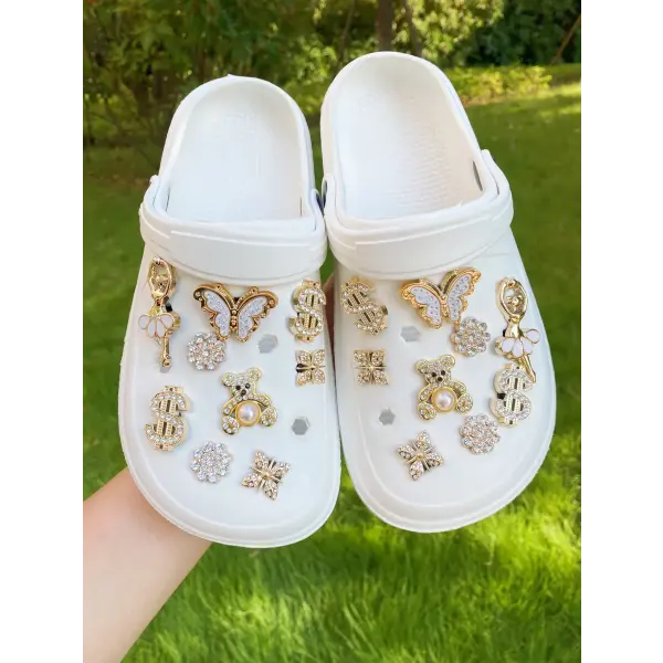 18pcs Gold Rhinestone Bear Shoe Charms – Cute DIY Detachable Accessories for Clogs