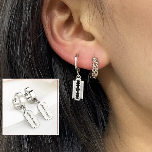 2pc Korean Fashion Stainless Steel Razor Blade Pendant Earrings – Punk Unisex Gothic Studs