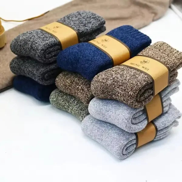 3 Pairs Men’s Winter Wool Socks – Super Thick Warm Harajuku Retro Snow Casual Cashmere Socks - 3 pairs of random