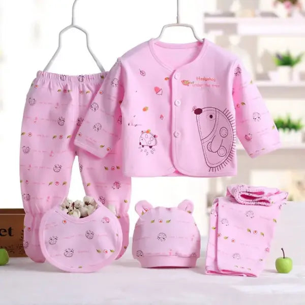 5pcs Newborn Baby Clothing Set – Pure Cotton Breathable Cartoon Top Pants Hat & Bibs (0–3 Months)