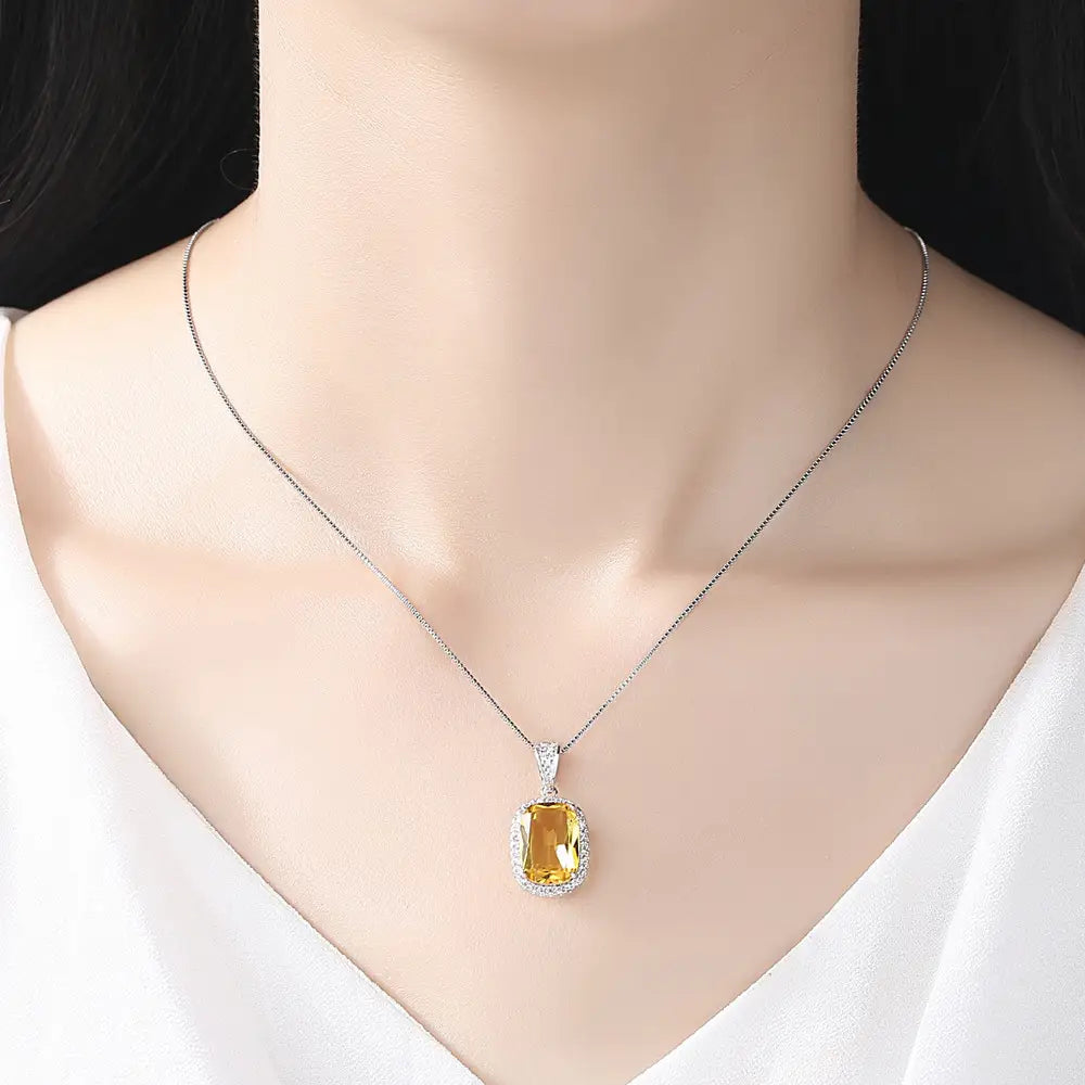 Zircon necklace