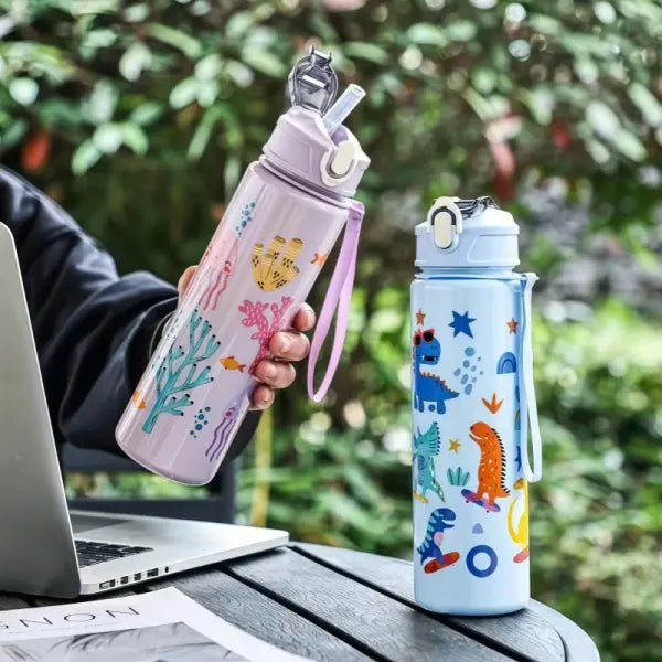 750ml Dinosaur Water Bottle for Kids with Silicone Straw Sippy Cup
