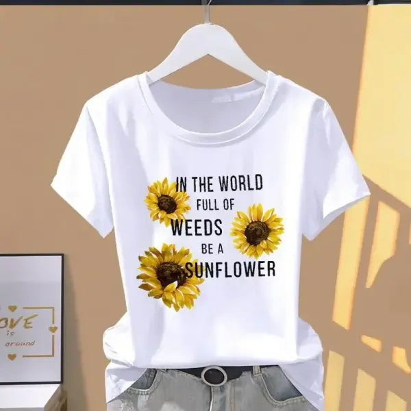 90s Y2K Floral Graphic T-Shirt – Women’s Casual Short Sleeve Retro Fashion Tee - 8873 / XXL