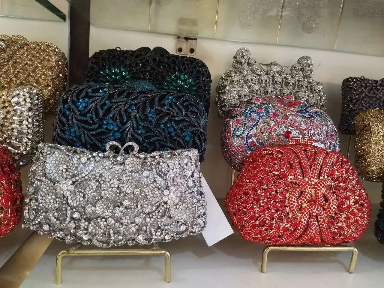 Crystal Flower Evening Bag: Elegant Handbag for Wedding and Bridal Parties