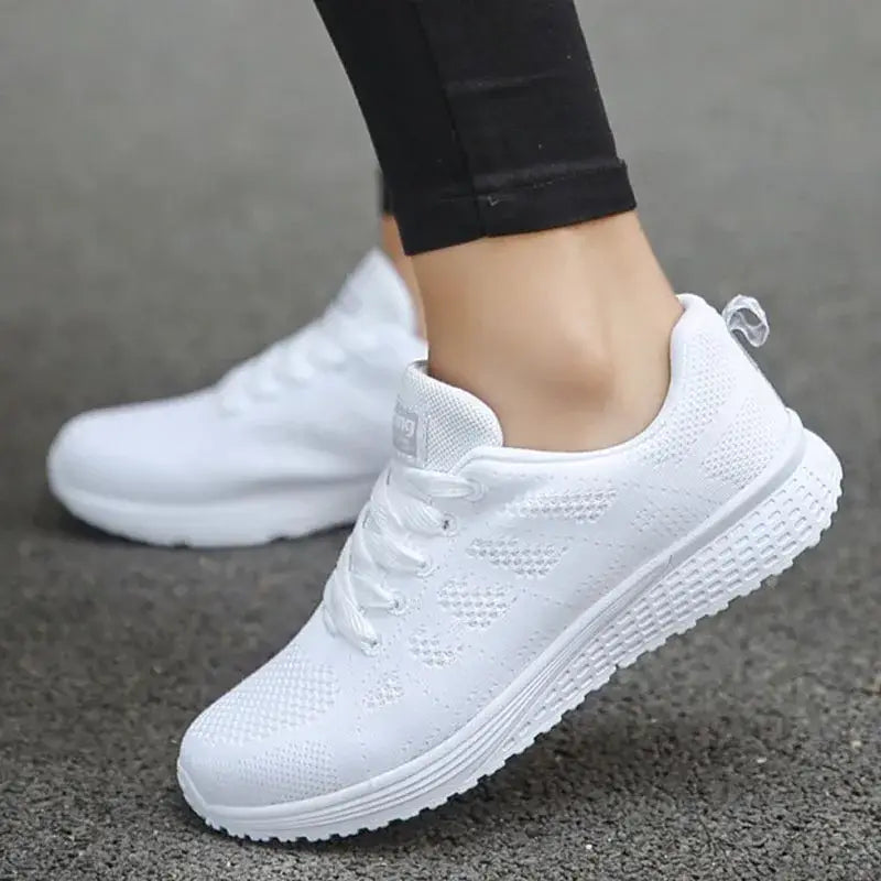 Trendy Women’s Sneakers - Stylish Platform Sneakers for Modern Fashion