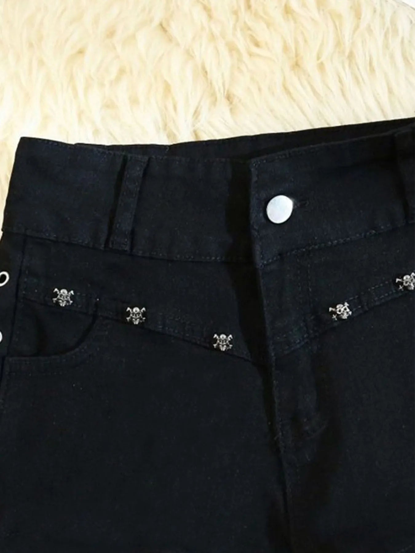 Retro Lace up Skinny Shorts in Custom Length for Streetwear Fashion