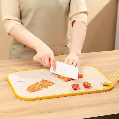 Thickened Antibacterial Cutting Board for Fruits and Chopping Blocks - WHITE