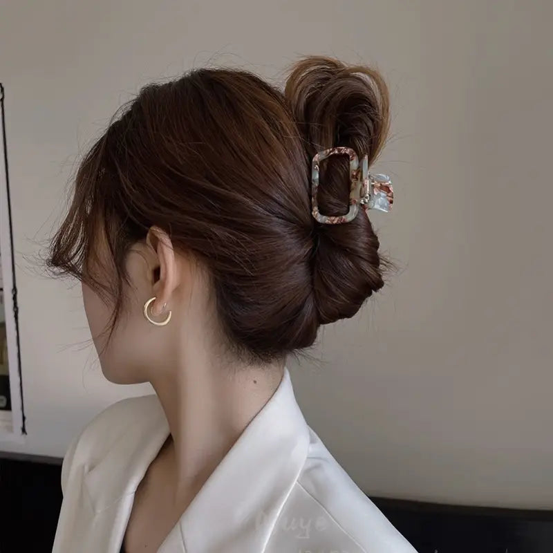 Elegant Korean Ponytail Accessory Retro Hollowed-Out Acetate Grab Clip