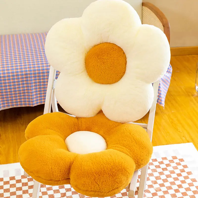 Stuffed Daisy Flower Cushion – Sunflower Shape Pillow for Decor & Comfort