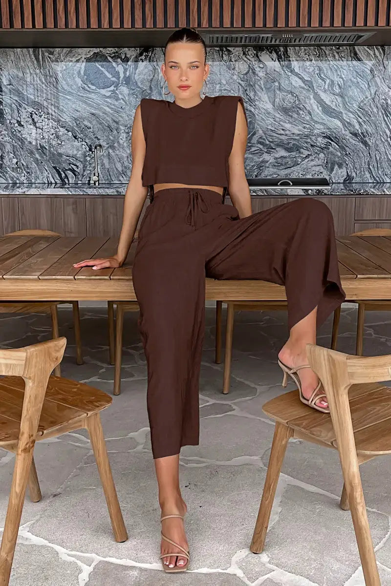 Women’s Linen Pant Set - Chic Holiday Outfit for Effortless Style