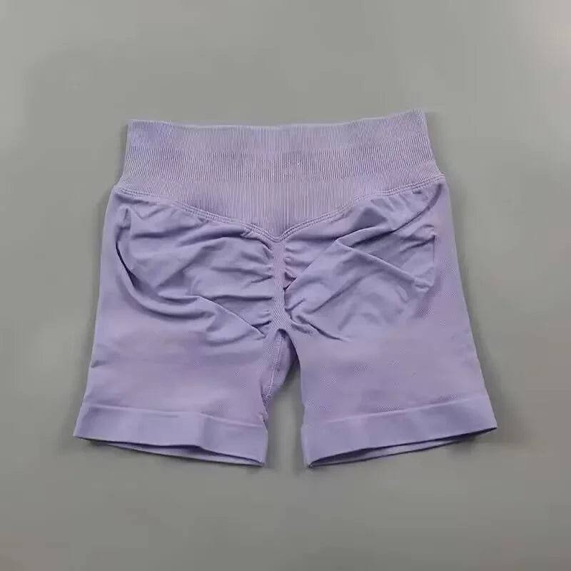 Low Waist Seamless Gym Shorts with Scrunch Butt Lifting Design