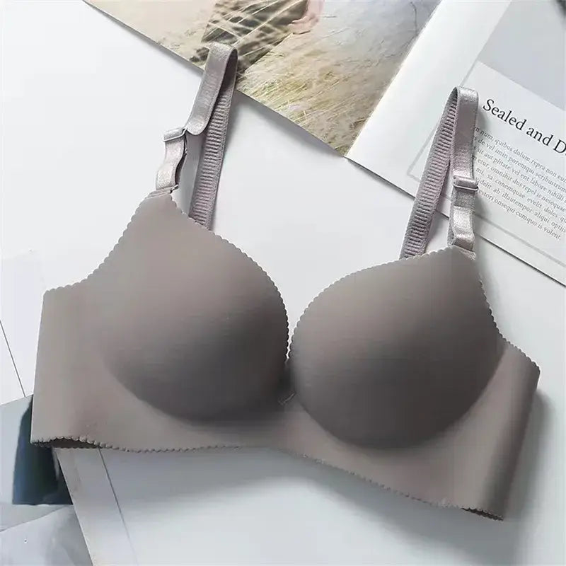 Seamless Push-Up Bras - Best Wireless Bras for Comfort & Style