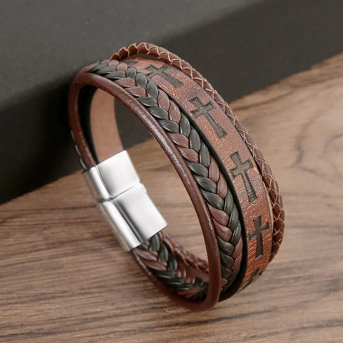 Multilayer Fashion Leather Bracelets for Men with Woven Alloy Accents