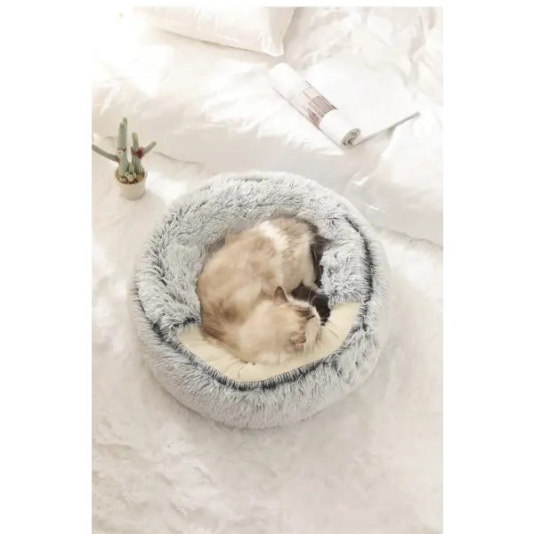Autumn and Winter soft plush pet bed and pet bed Winter warm and cold plush comforter nest Shell cat nest semi-enclosed