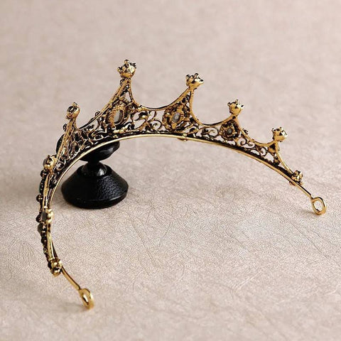 Elegant Baroque Crown – Royal Style Headpiece for Special Occasions