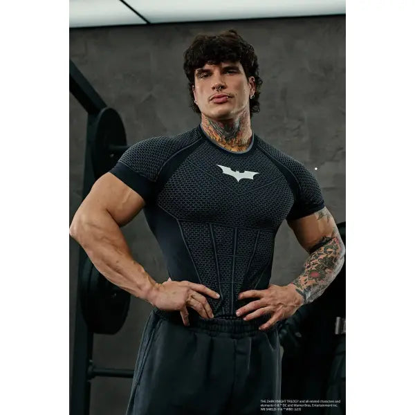 Batman Men’s Quick Dry Compression T-Shirt High Elastic Fitness Gym Top - black / M