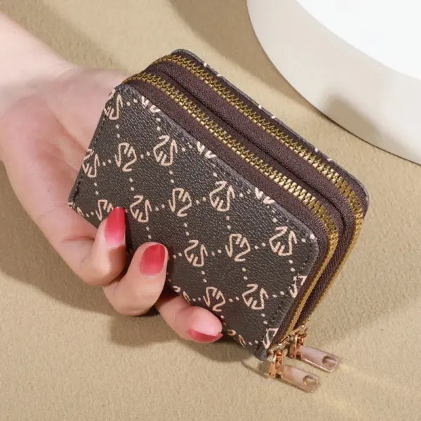 Chic Vintage Zippered Card Holder Wallet for Women - Secure Multi-Card Slots Fashionable Faux Leather with Coin
