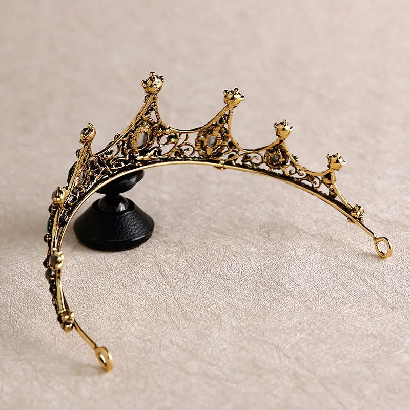 Baroque crown