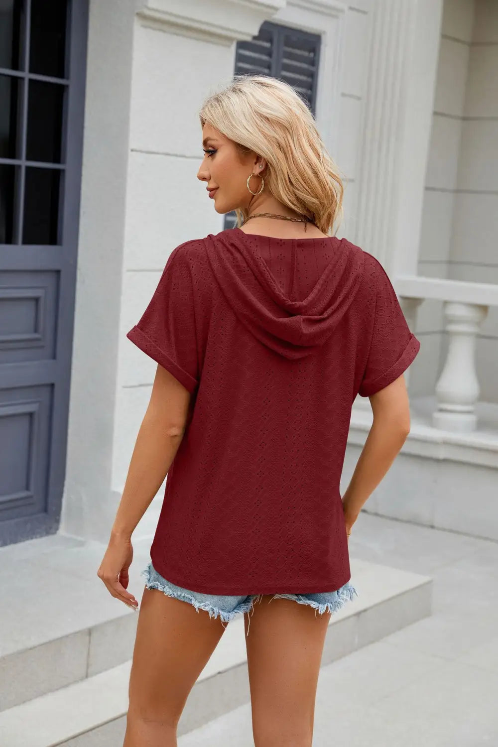 Hooded T-Shirt - Trendy Button-Up Design for Men & Women