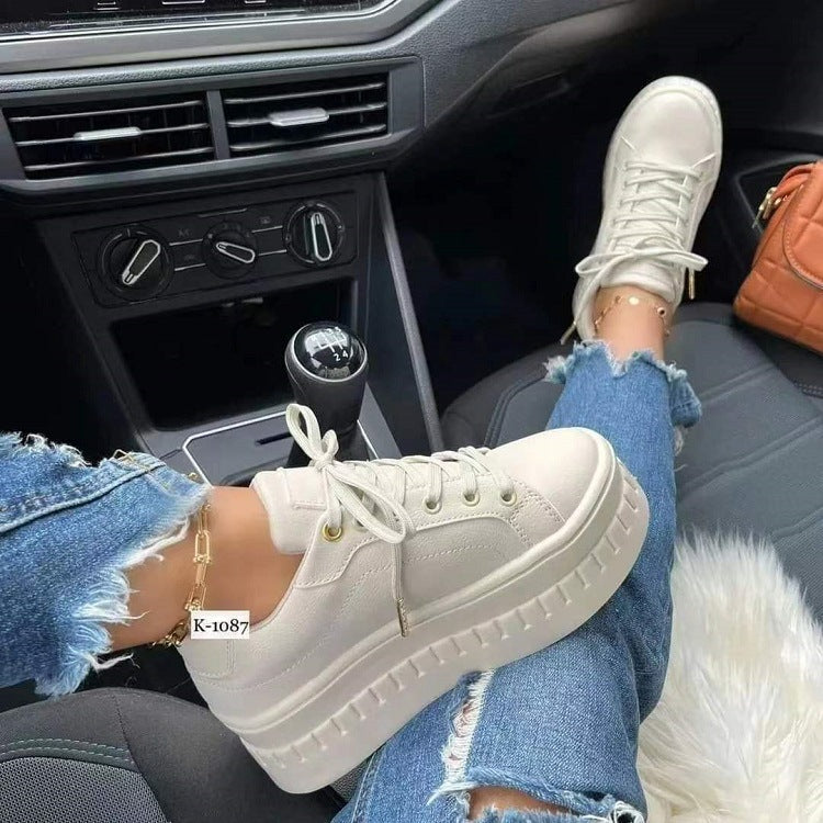 Round Toe Patent Leather Flat Sneakers with Durable Rubber Material - Off white / Size37