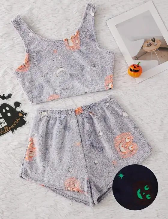 Women Halloween Pajamas - Luminous Flannel Sleepwear for Cozy Nights