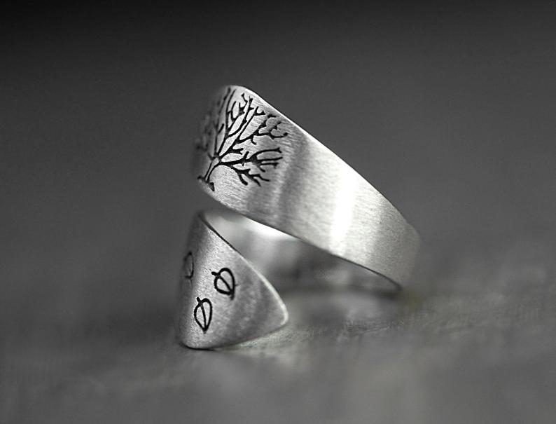 Retro Brushed Craftsmanship Three-leaf Tree Of Life Ring