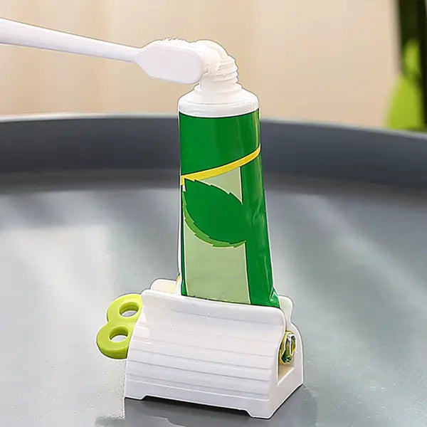 Toothpaste Tube Squeezer Tool for Unisex Use (White) Smooth Dispensing