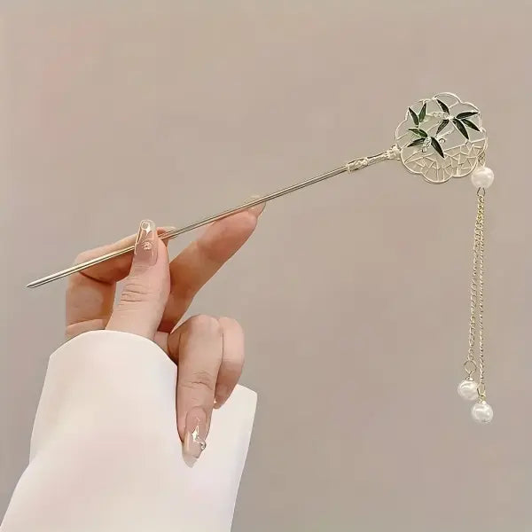 Elegant Chinese Style Tassel Hair Clip – Traditional Floral Hair Stick for Women Classic Hairstyle Accessory - Style D