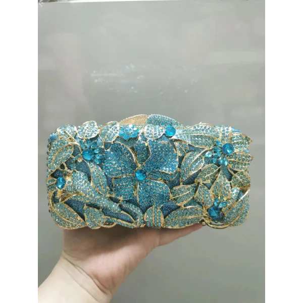 Crystal Flower Evening Bag: Elegant Handbag for Wedding and Bridal Parties - Show As Picture 2