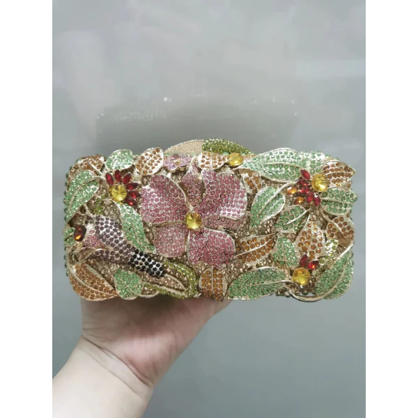 Crystal Flower Evening Bag: Elegant Handbag for Wedding and Bridal Parties - Show As Picture 3